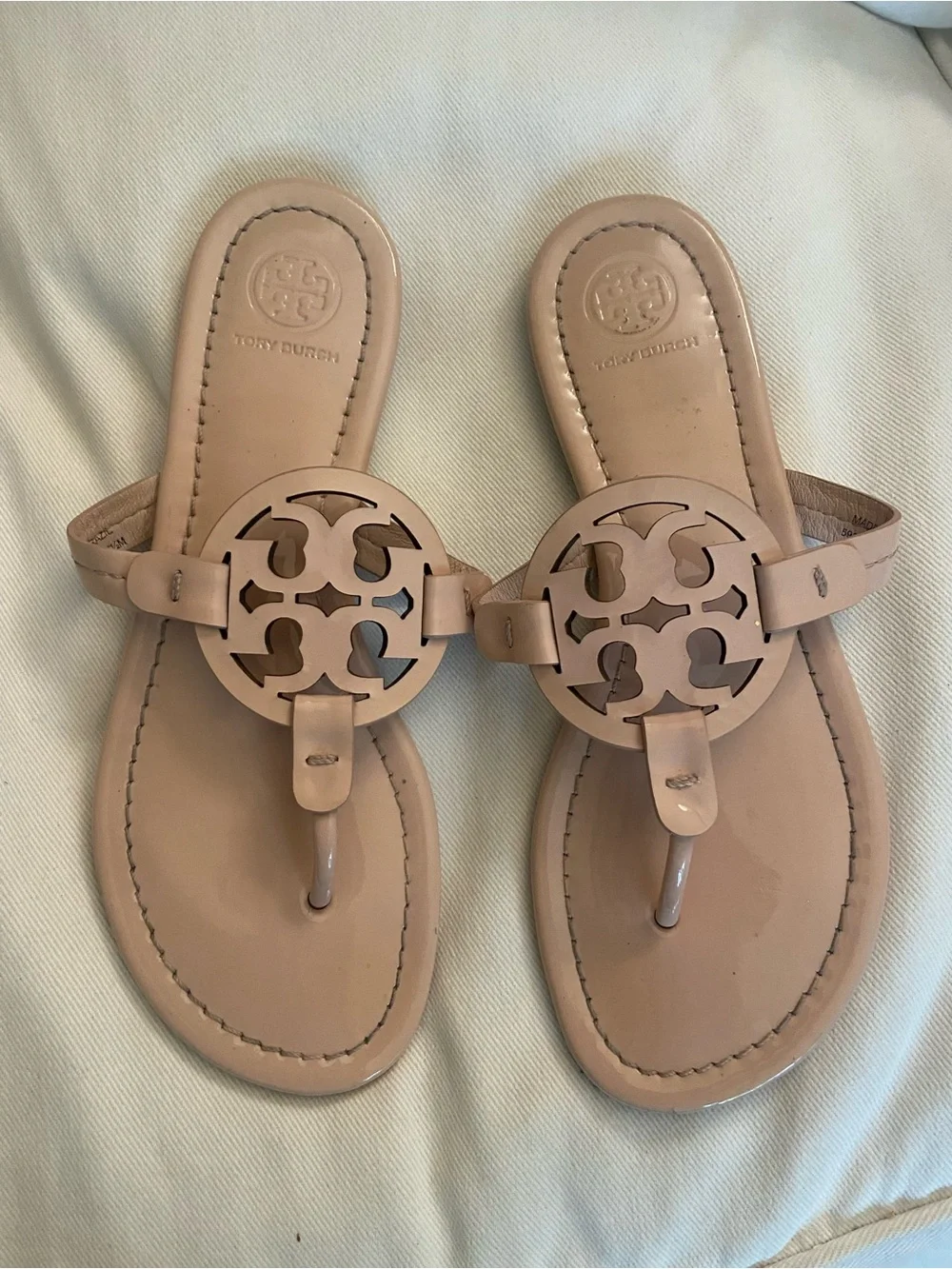 Tory Burch Miller Blush pink Patent Logo Thong Sandals